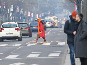 Хладно и облачно јутро, местимично са слабим мразем – највиша температура до 6 степени