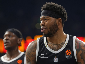 Грци пишу: Олимпијакос жели Тајрика Џонса