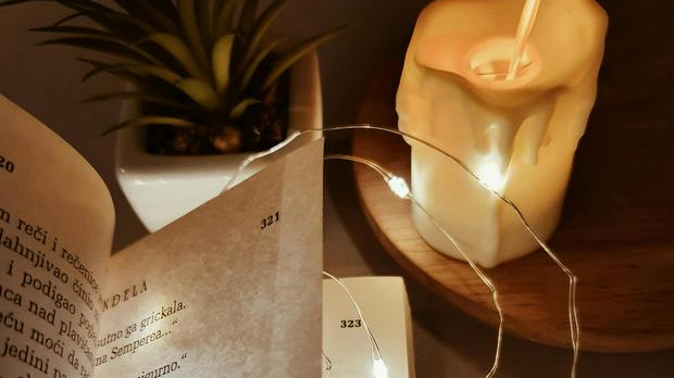 С песником у подне: Миодраг Раичевић: ,,Живот ми је та гитара“