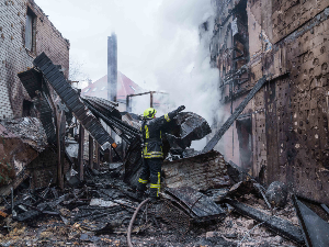 Герасимов: Путин наложио ширење тампон-зоне; велика штета на енергетској инфраструктури у ударима на Одесу 