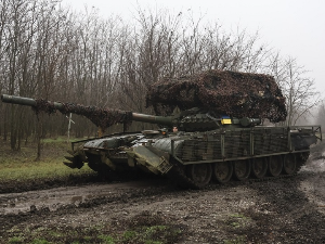 Русија покренула масовни напад на Украјину; настављају се преговори Кијева и САД