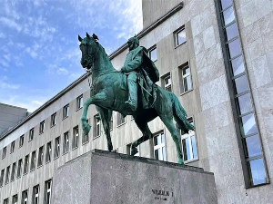 У срцу Рура: Есен – велеград од угља, челика и молитве