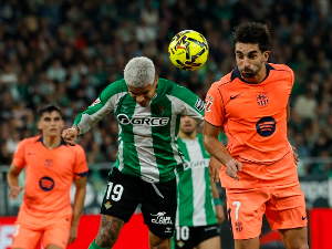 Барселона после преокрета убедљиво надиграла Бетис