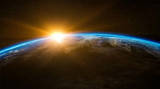 Соларис: Од када је Земља (за нас) округла