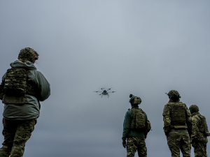 Масовни напад на Украјину, погођене стамбене зграде, Пољска подигла борбене авионе;  удар на Горловку, има погинулих и рањених