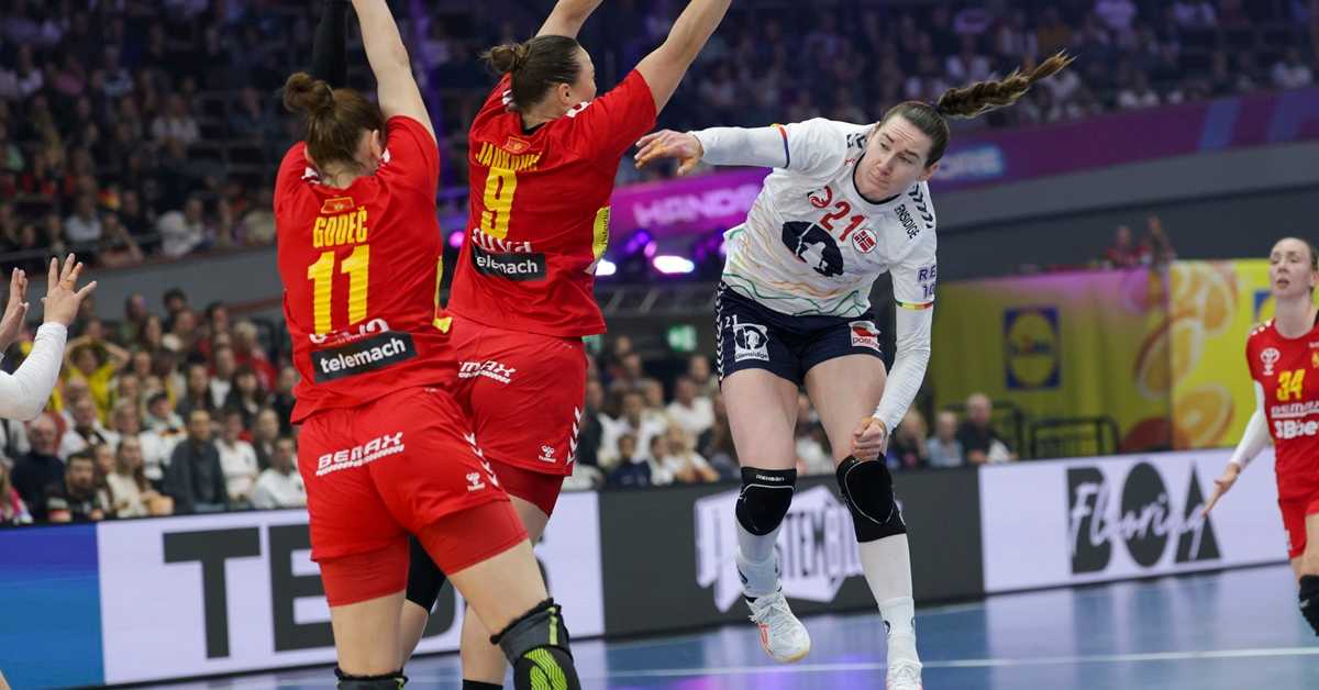 Црногорке немоћне, Норвешка поново у полуфиналу Светског првенства