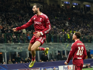 Собослај прекинуо успаванку у Милану, Бастонијева грешка коштала Интер