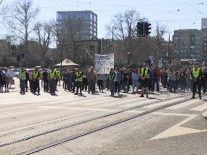 Уочи протеста "15. за 15" – позиви надлежнима да се обезбеди мир, апели на одговорност и достојанство