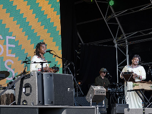 Музика света – Албум „Живот” састава Zawose Queens