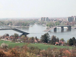 Хронологија једног бомбардовања, пети део