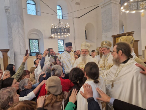 Литургијом и свечаном академијом Богословија у Призрену обележила славу 