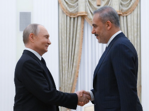 Путин и Фидан разговарали у Москви о Украјини и мировним преговорима