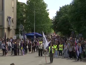 Студентски протест "Марш на Дрину" у Лозници, дванаесточасовна блокада центра града