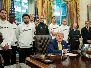 Игралиште за одрасле – Трамп, Јувентус и политика без офсајда