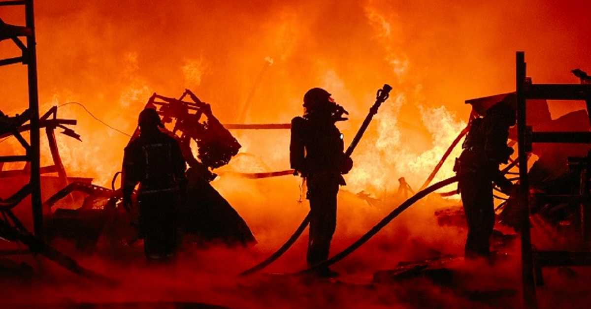 Руски напад на Одесу, двоје страдало, 14 повређено; Орбан о уласку Украјине у НАТО: Не бацају се шибице на буре барута