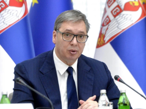 Председник Вучић позвао грађане на мир: Вечерас ухапшено четири особе, повређен један припадник УКП