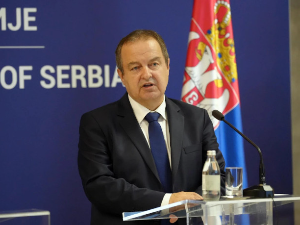 Дачић: Инсинуације партија и појединаца вређају надљудски напор ватрогаса-спасилаца