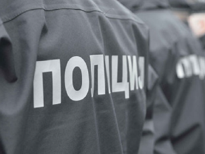 Ухапшено троје у Чачку, сумња се да су напали полицајце