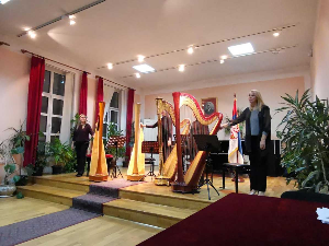 Десет година харфе у Љигу, музичка чаролија која траје