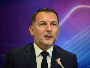 ФСС најоштрије осудио понашање навијача Звезде и Пазара, Радујко тражи хитан састанак