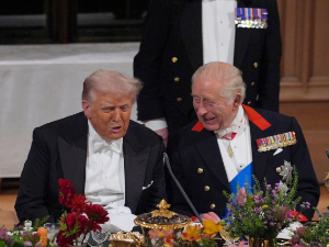 Трамп: Веза САД и Уједињеног Краљевства непроцењива и вечна