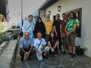 Старо српско писано наслеђе: У светости и светлости