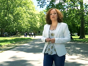 Образовно огледало: Опчињени месецом