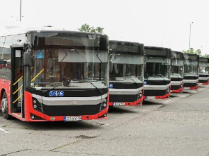 Измена линија јавног превоза у Београду због војне параде
