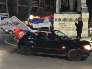 Вучић: Српска листа победила у првом кругу у 9 општина, у Клокоту ће се ићи у други круг; Коха: Српска листа враћа општине са српском већином 