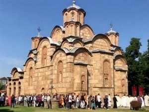 Јутарњи програм из три студија