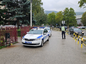 Дојаве о бомбама у 807 школа у Србији - полиција на терену, обавештено тужилаштво