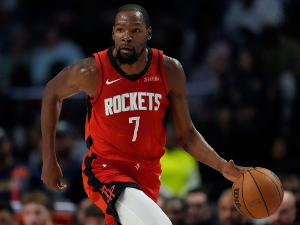 Дурентове "стрелице" ка Јокићу и Дончићу: Није их брига за Ол-стар меч, леже по терену