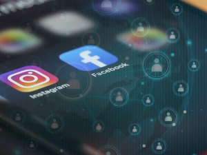 Деца и друштвене мреже: зашто расте подршка забрани?