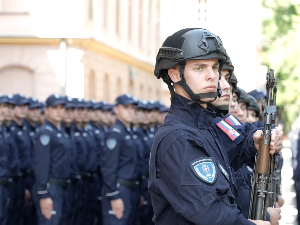 МУП јача редове – нови конкурс за младе, пензионисани полицајци поново у служби
