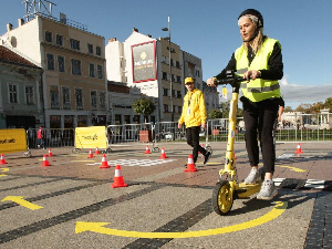 Yandex Go организовао обуке безбедне вожње тротинета у Нишу