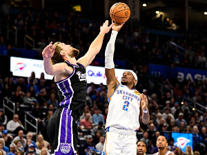 Незадржива Оклахома оборила и  Незадржива Оклахома оборила и