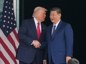 Трамп након разговора са Сијем у Јужној Кореји: Невероватан састанак, снизићемо царине Кини