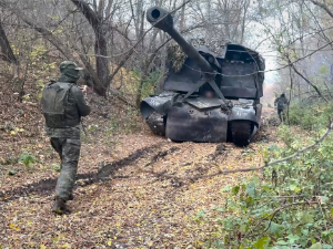 Руски напад на Запорожје - погођен студентски дом, повређено више од десет особа (Tanjug / (Russian Defense Ministry Press Service via AP) Руски напад на Запорожје - погођен студентски дом, повређено више од десет особа
