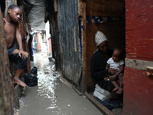 Ураган "Мелиса" донео обилне падавине Хаитију, у поплавама погинуло 25 особа (Фото: Танјуг / AP Photo/Odelyn Joseph) Ураган "Мелиса" донео обилне падавине Хаитију, у поплавама погинуло 25 особа