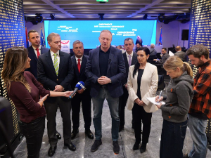 Ђилас: ССП се залаже за забрану СНС-а