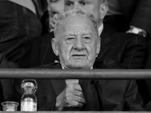 Преминуо Милан Мандарић