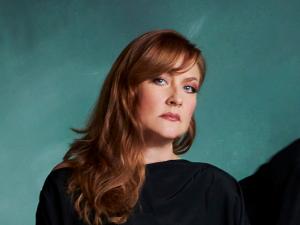 Виолинисткиња Јулија Хартиг