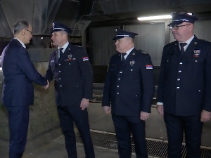 Мацут и Дачић: Новогодишња ноћ у Србији протекла мирно, без тешких кривичних дела и инцидената