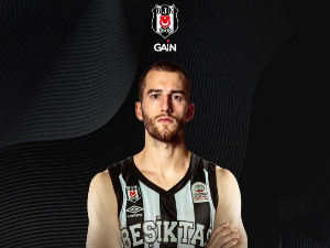 Мет Томас код Душана Алимпијевића