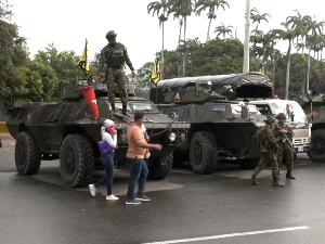 Стејт департмент саветовао Американце у Венецуели да одмах напусте земљу