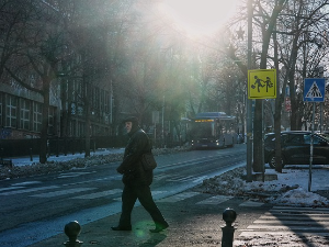 Топлије време и сунчани интервали, највиша дневна температура до 12 степени