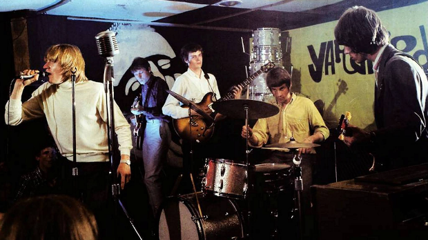 Неонска дуга - рокенрол магазин Жикице Симића: Десет хиљада песама