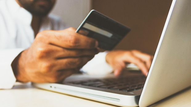 Новине у плаћању такса