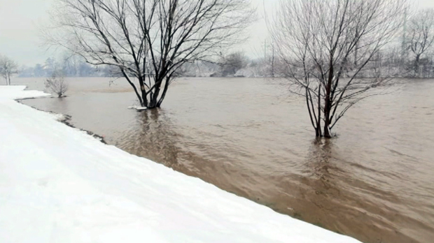 Реке мирније него пре десет дана, али следи нови талас захлађења и леда 
