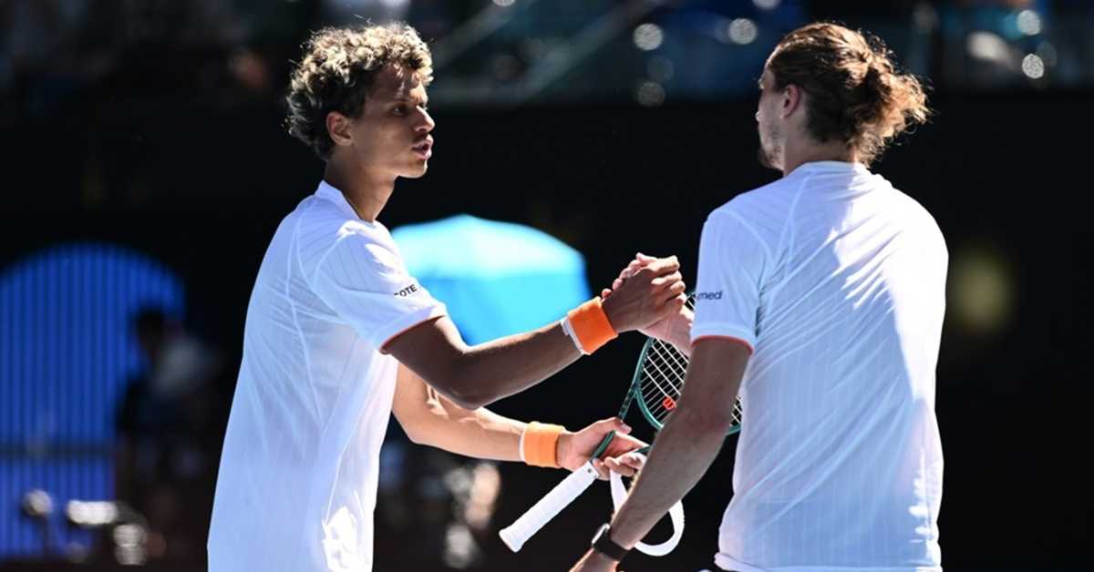 Прошлогодишњи финалиста преокретом отворио Аустралијан опен